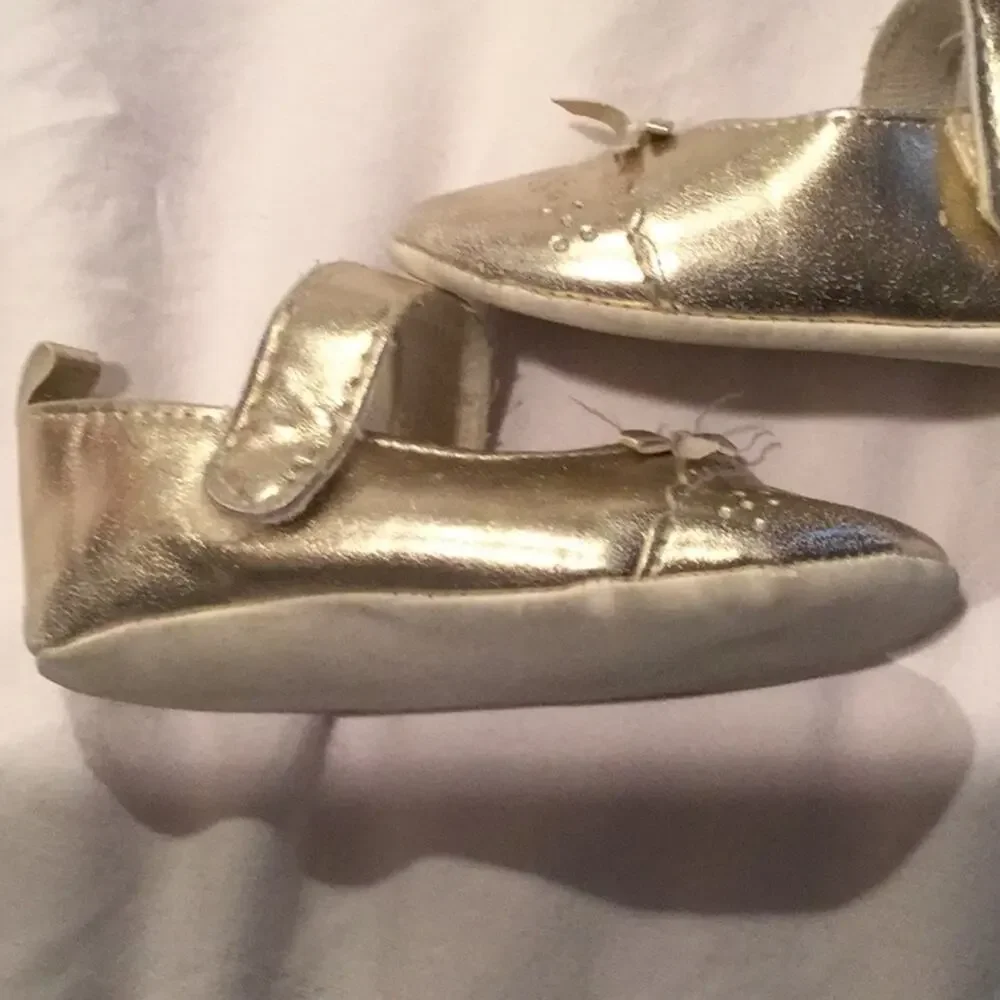 Gold baby sz3 maryjanes worn once